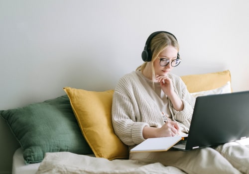 The Benefits of Joining Online Forums and Chat Rooms